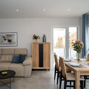 Apartamento Aac - Con Luz Propia, Amplio Y Nuevo!, Málaga